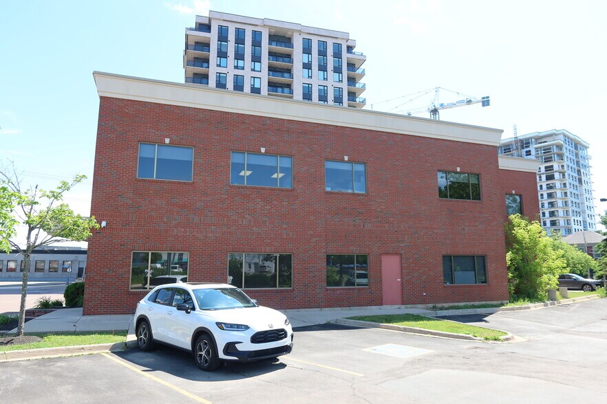 More Photos Of 50 Foundry St, Moncton Office For Lease