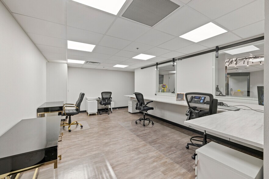 More Photos Of 234 E 1st St, Casper Healthcare For Lease