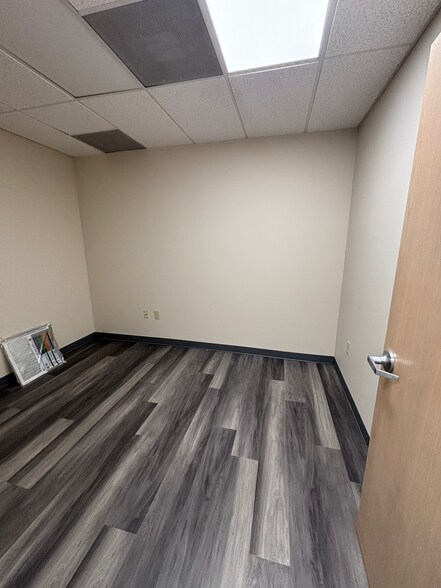 More Photos Of 3250 Harden St Ext, Columbia Medical For Lease
