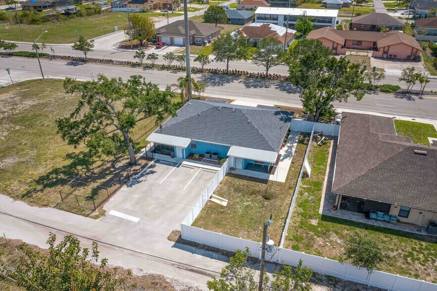 More Photos Of 2826 Santa Barbara Blvd, Cape Coral Freestanding For Sale