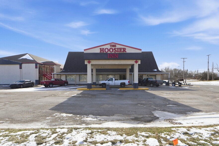 Primary Photo Of 3527 W Coliseum Blvd, Fort Wayne Hotel For Sale