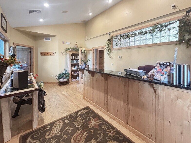 More Photos Of 3899 Old Highway Rd, Sturgeon Bay Storefront Retail Residential For Sale