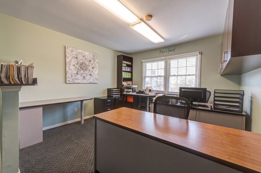 More Photos Of 3250 Sunrise Hwy, Islip Terrace Medical For Sale