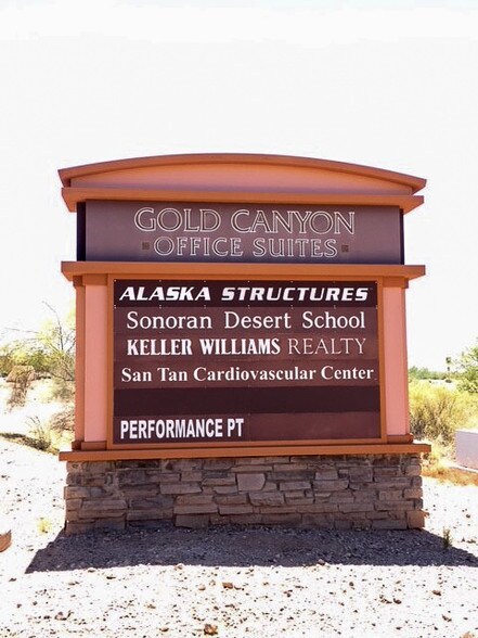 More Photos Of 6772 S Kings Ranch Rd, Gold Canyon Office For Sale