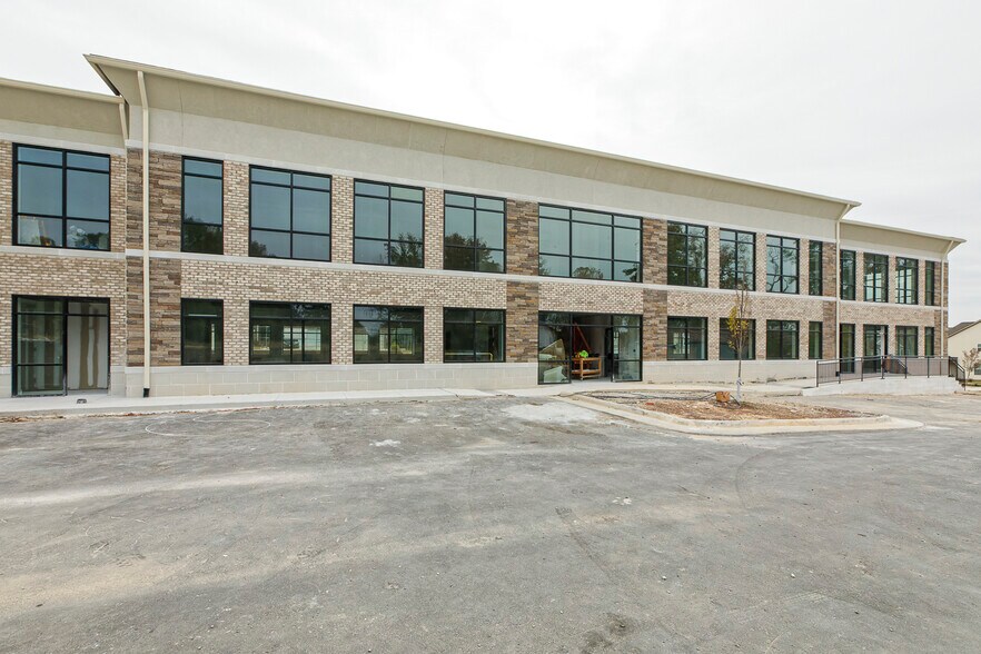 More Photos Of 500 Wayland Grove Ln, Apex Office For Sale