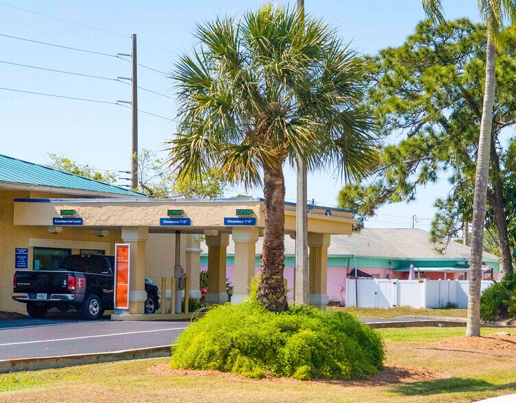 More Photos Of 2691 Placida Rd, Englewood Bank For Lease
