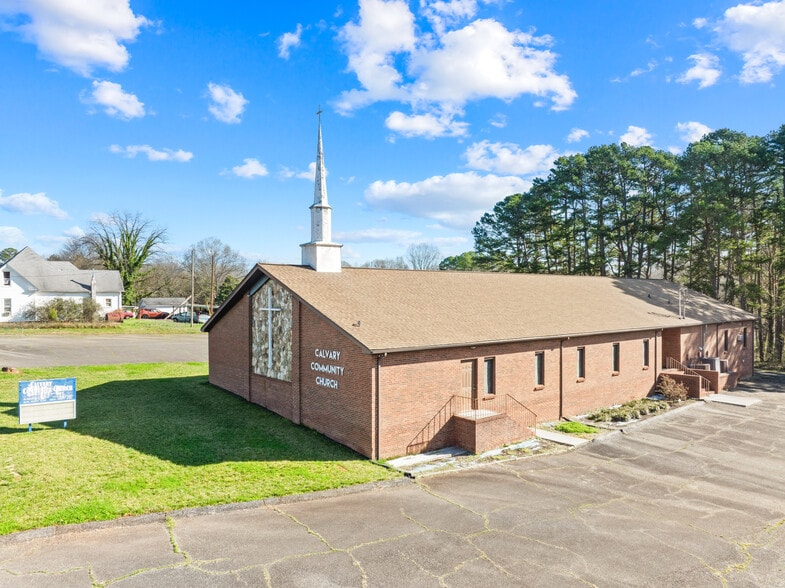 More Photos Of 334 N Oakland Ave, Statesville Specialty For Sale