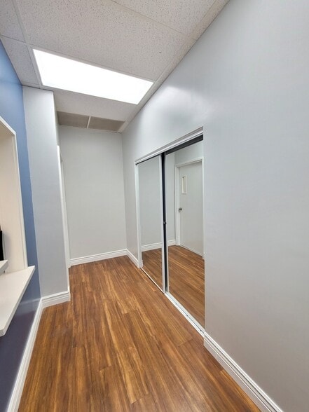 More Photos Of 99-128 Aiea Heights Dr, Aiea Medical For Lease