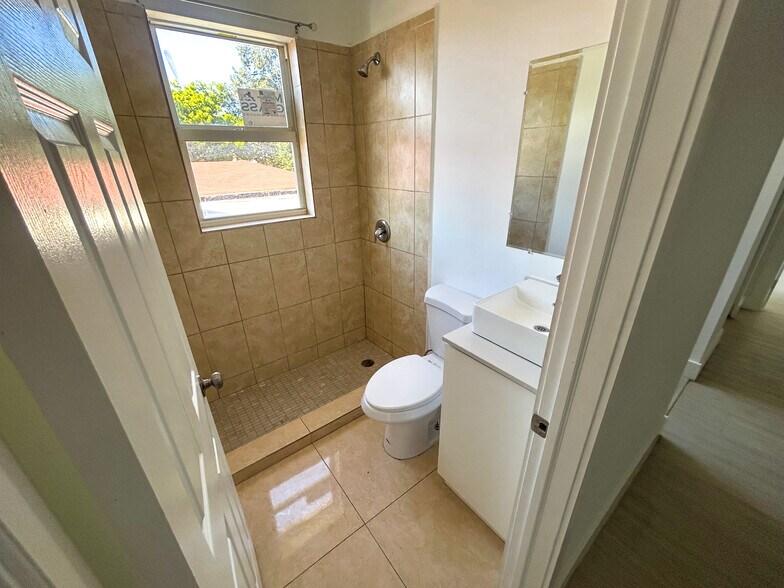 More Photos Of 1051 NW 2nd St, Miami Apartments For Sale