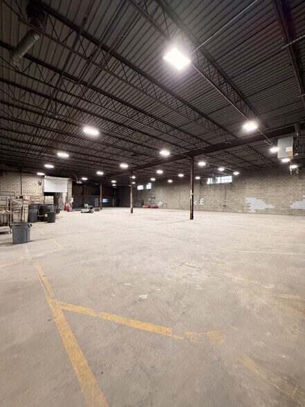 More Photos Of 75 Proctor St, Roxbury Warehouse For Lease