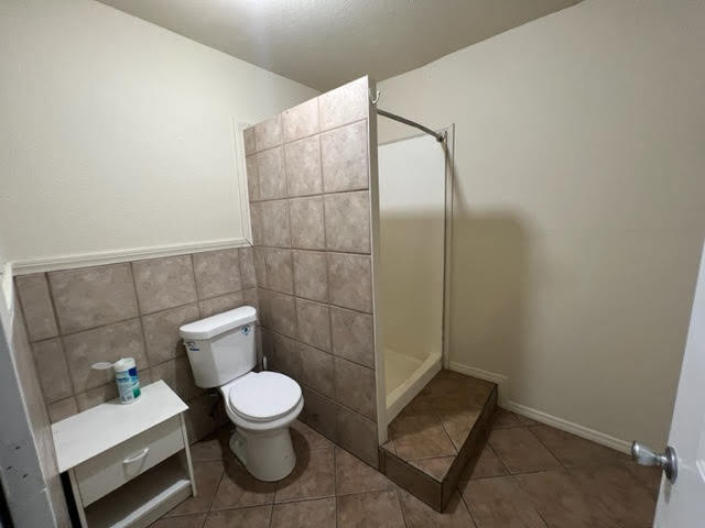 More Photos Of 10565 Limonite Ave, Jurupa Valley Warehouse For Lease