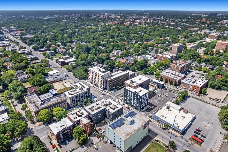 Primary Photo Of 1020 E Armour Blvd, Kansas City Apartments For Lease