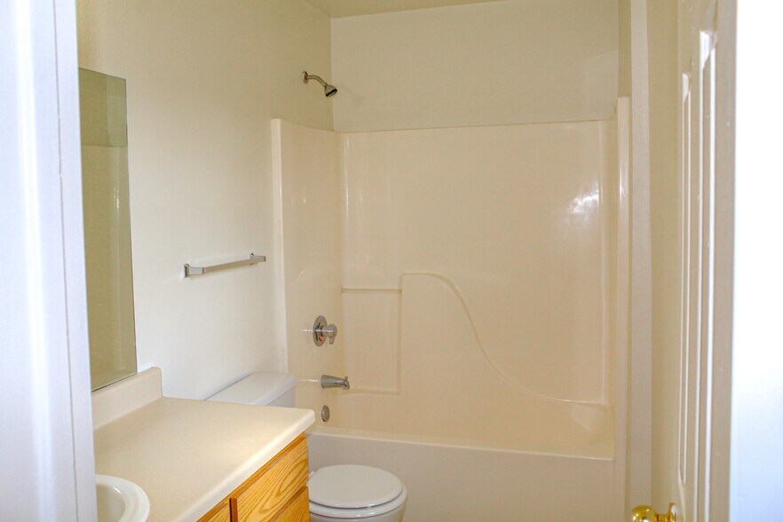 More Photos Of , Hammond Multifamily For Sale