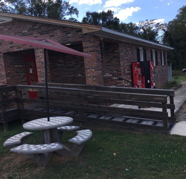 More Photos Of 27 E Main St, Ware Shoals Restaurant For Sale