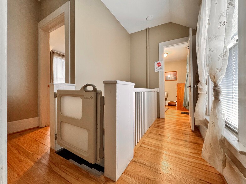 More Photos Of 702-704 N Tejon St, Colorado Springs Office Residential For Sale