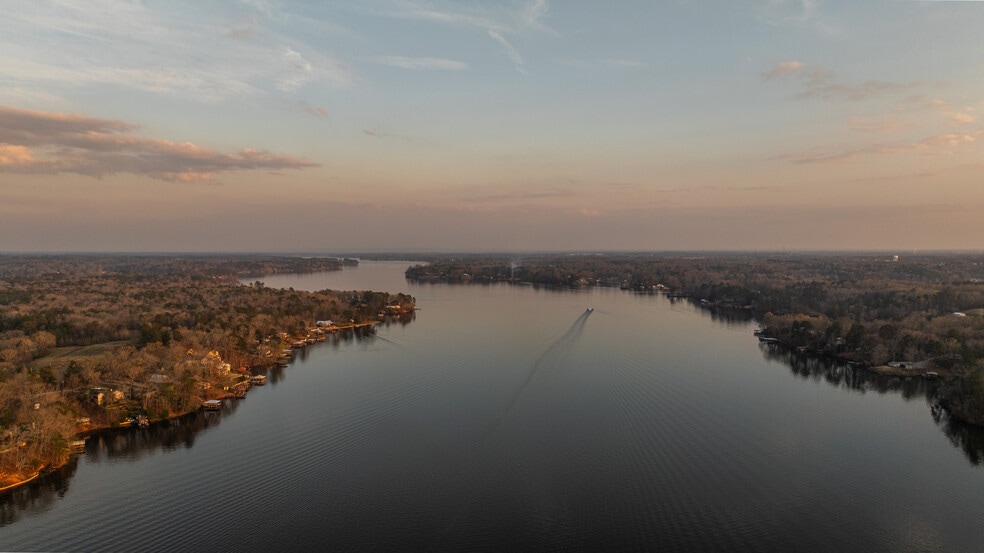 More Photos Of 402 Cliffside dr, Titus Land For Sale