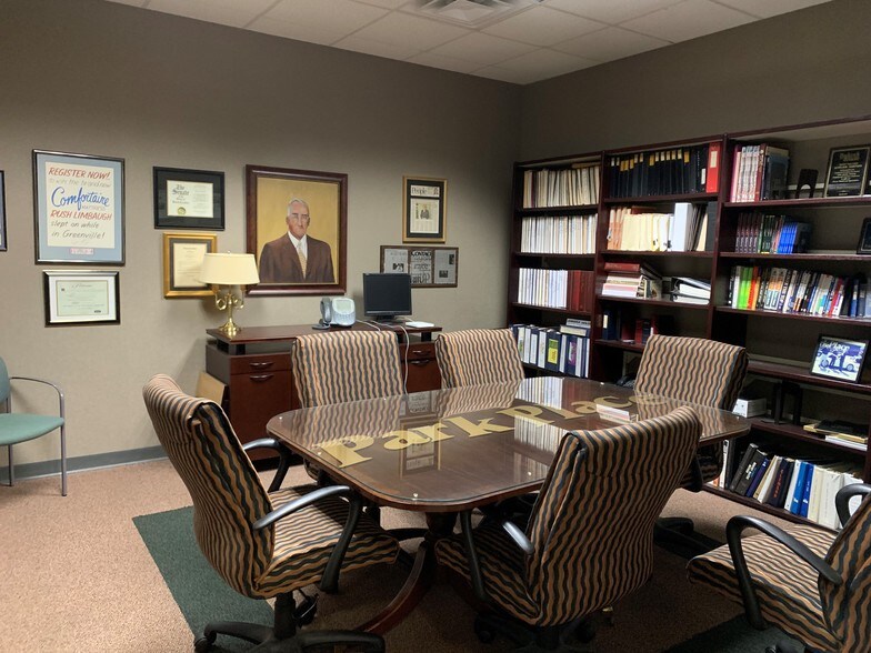 More Photos Of 6801 Augusta Rd, Greenville Warehouse For Sale