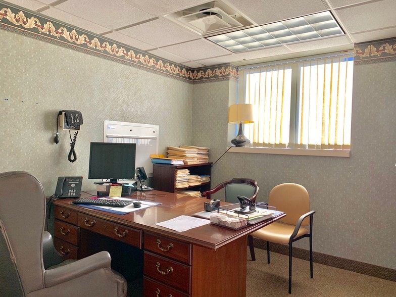 More Photos Of 1061 N Broadway, Massapequa Medical For Sale