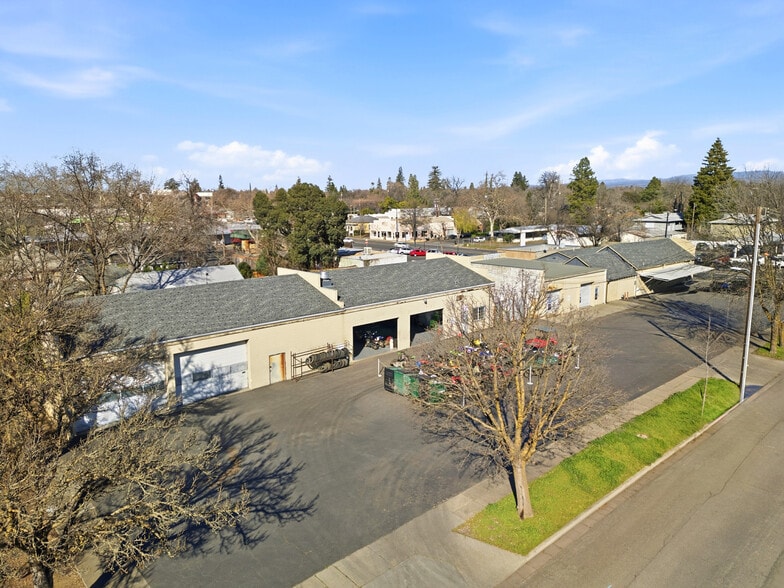 Primary Photo Of 1538 Park Ave, Chico General Retail For Sale