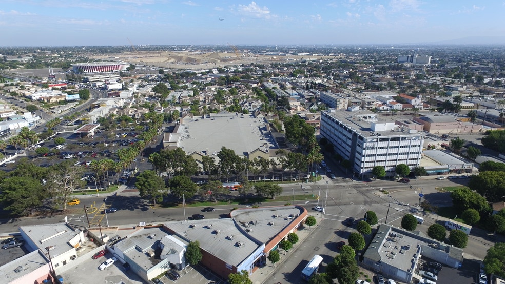 More Photos Of 401 E Hillcrest Blvd, Inglewood Storefront Retail Office For Lease