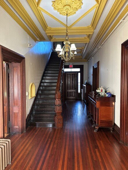 More Photos Of 368 Underhill Ave, Yorktown Heights Specialty For Lease