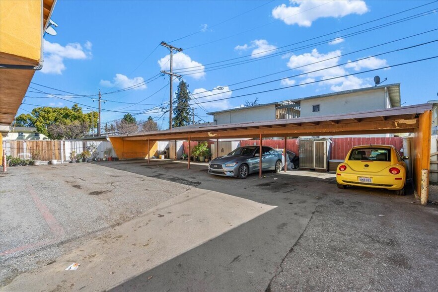More Photos Of 510 Chiechi Ave, San Jose Apartments For Sale