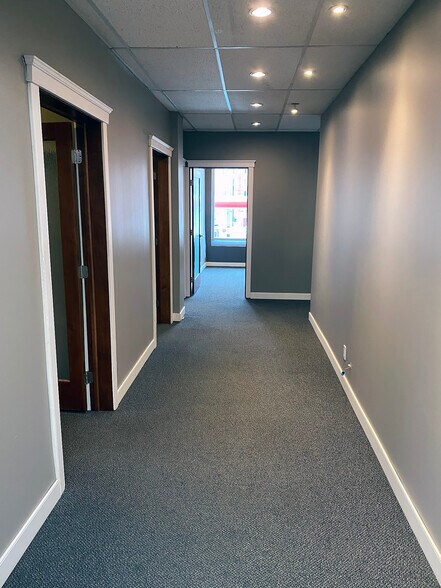 More Photos Of 9943 109th St, Edmonton Office For Sale