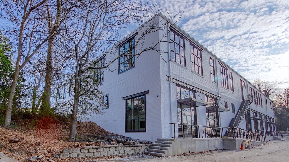 More Photos Of 763-765 Trabert Ave NW, Atlanta General Retail For Lease