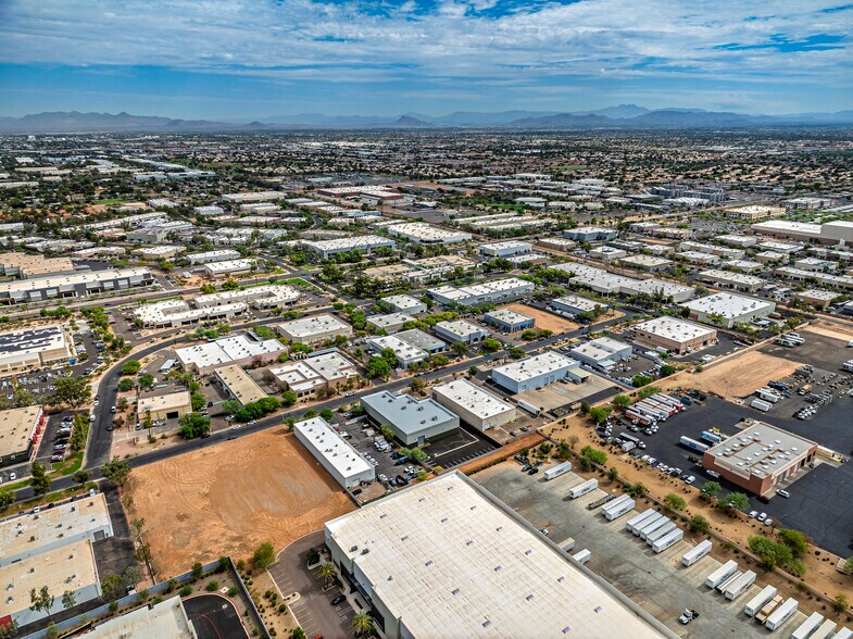 More Photos Of 315 E Comstock Dr, Chandler Warehouse For Sale