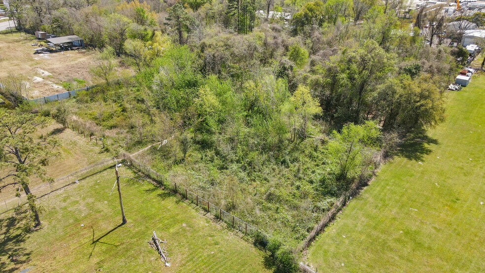 More Photos Of 11921 Veterans Memorial Dr, Houston Land For Sale