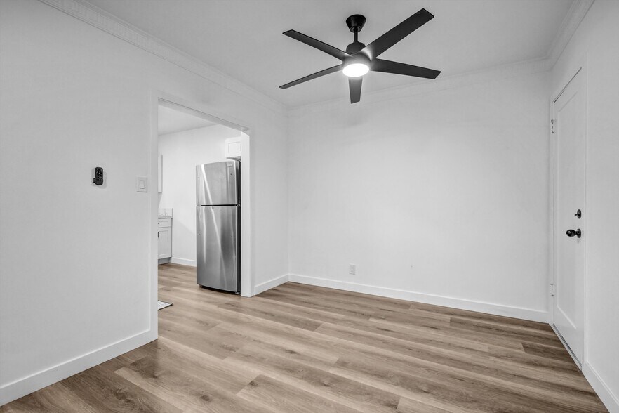 More Photos Of 4936 Coliseum St, Los Angeles Multifamily For Sale