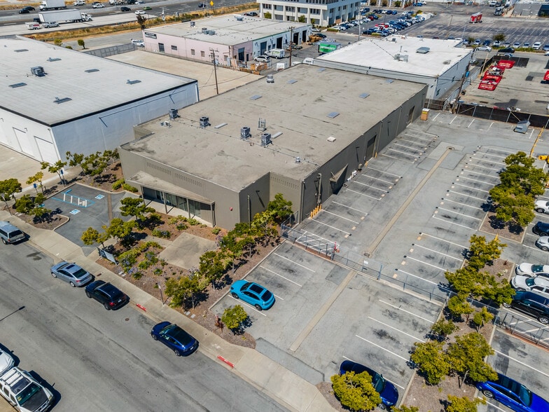 More Photos Of 880 Stanton Rd, Burlingame Warehouse For Lease