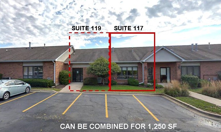 More Photos Of 820 E Terra Cotta Ave, Crystal Lake Office For Sale
