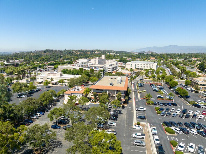 More Photos Of 1818 N Orange Grove Ave, Pomona Medical For Lease