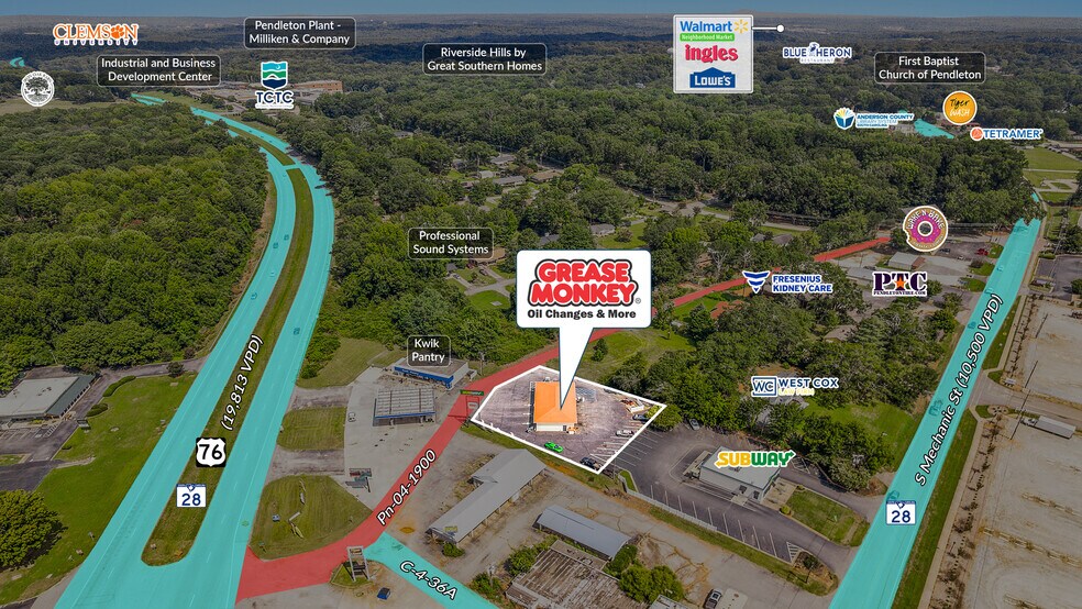 More Photos Of 921 Pioneer Rd, Pendleton Auto Repair For Sale