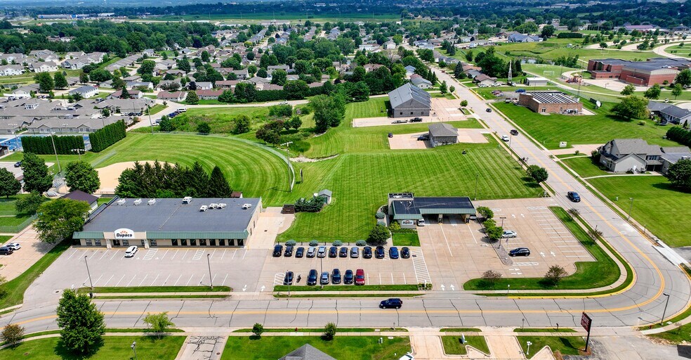 More Photos Of 5865 Saratoga Rd, Asbury Office For Sale