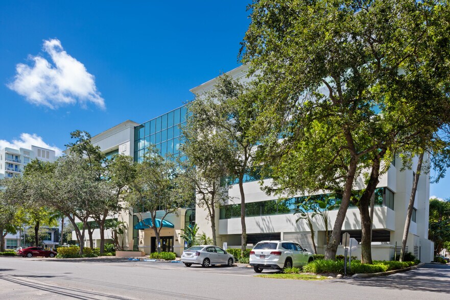 More Photos Of 888 SE 3rd Ave, Fort Lauderdale Loft Creative Space For Lease