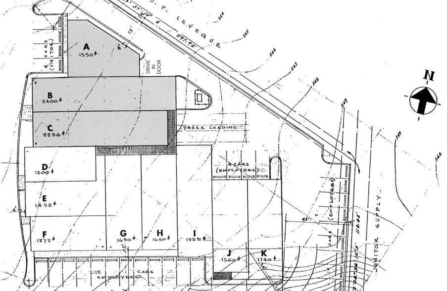 More Photos Of 8-20 Worthington Access Dr, Maryland Heights Flex For Lease