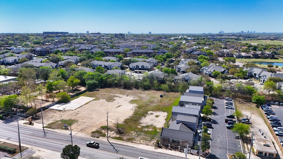 More Photos Of 350-362 W Sunset Rd, San Antonio Land For Sale