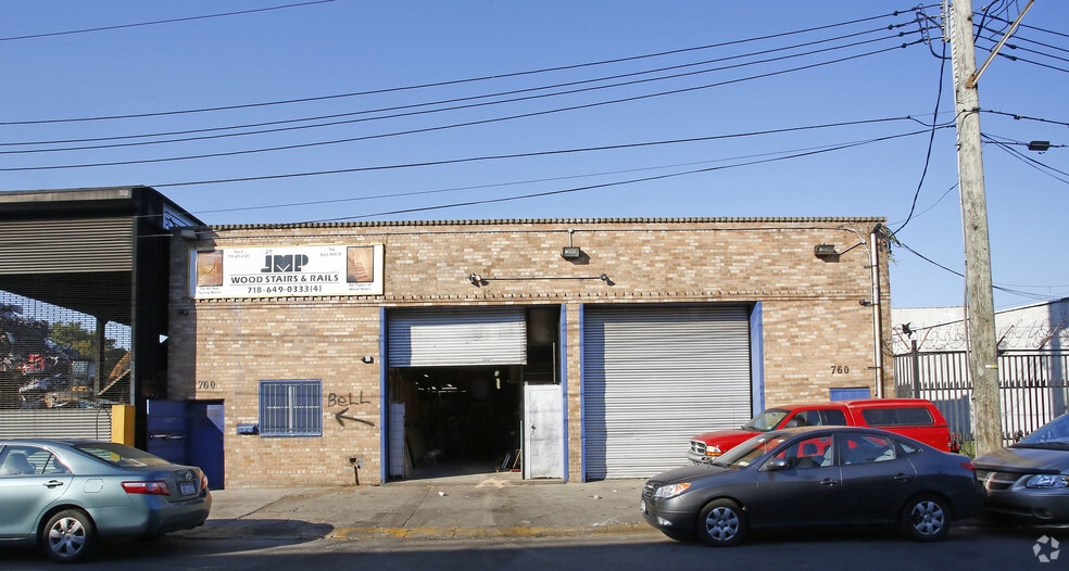More Photos Of 760 E 96th St, Brooklyn Warehouse For Lease