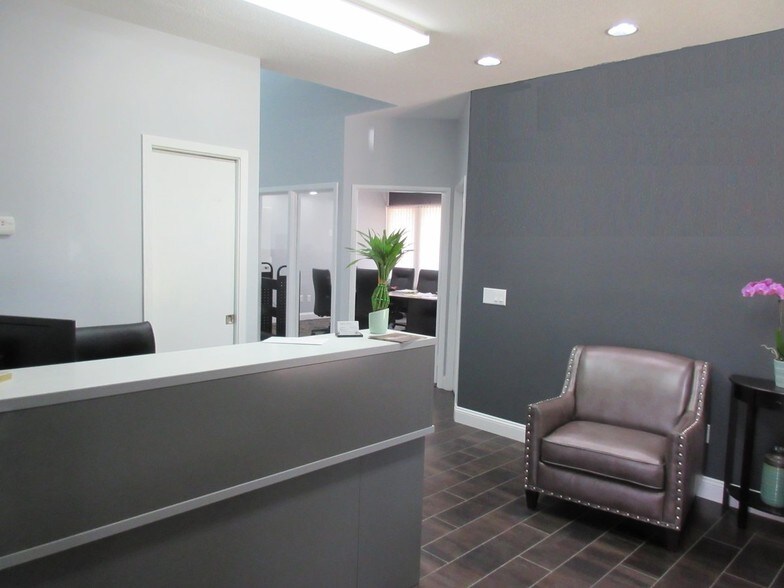 More Photos Of 1803 Whites Rd, Kalamazoo Office For Lease