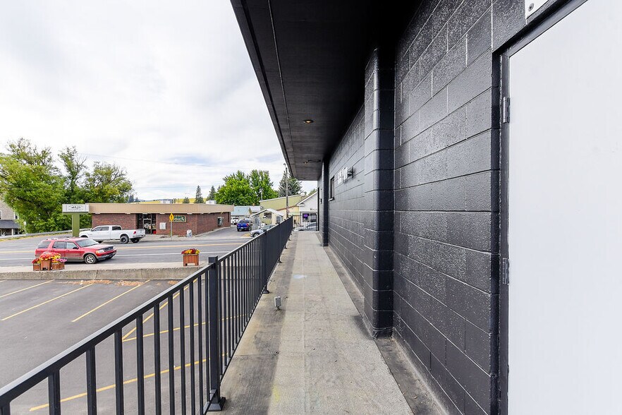 More Photos Of 535 Pine St, Potlatch Storefront Retail Office For Sale