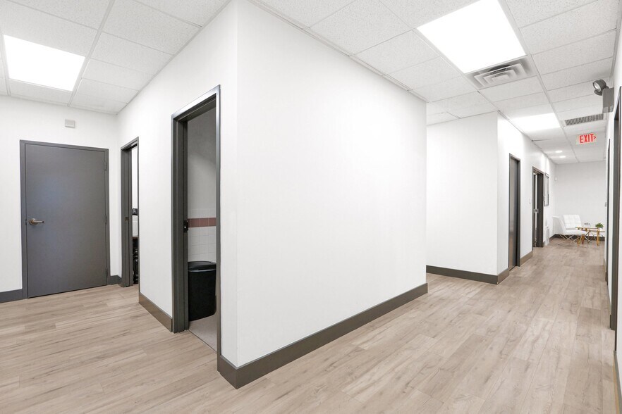 More Photos Of 334 E Hatcher Rd, Phoenix Office For Sale