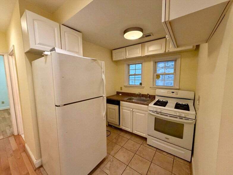 More Photos Of 1447 William St, Baltimore Apartments For Sale