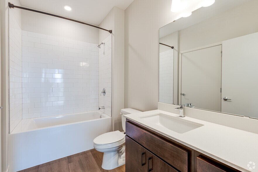 More Photos Of 2301 NE California St, Minneapolis Apartments For Lease
