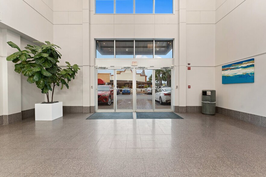 More Photos Of 7282 Plantation Rd, Pensacola Unknown For Lease