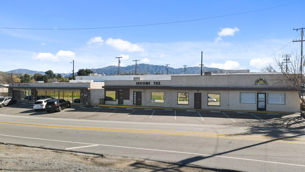 Primary Photo Of 22422-22432 13th St, Santa Clarita Storefront Retail Office For Lease