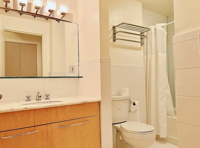 More Photos Of 346 E 51st St, New York Apartments For Sale