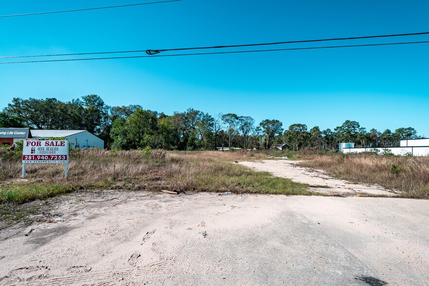 More Photos Of 17722 Us-59 N, New Caney Land For Sale