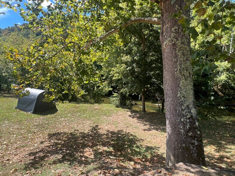 More Photos Of 462 Adams rd, Julian Trailer Camper Park For Sale